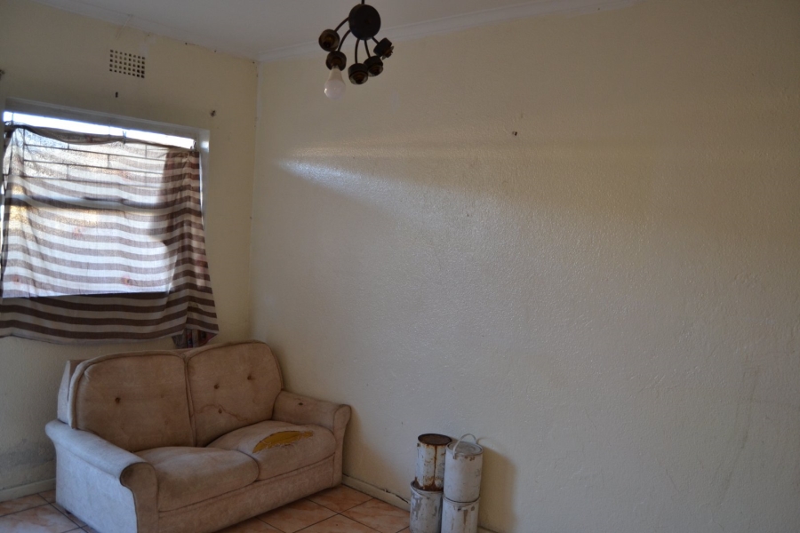 2 Bedroom Property for Sale in Oakdene Western Cape